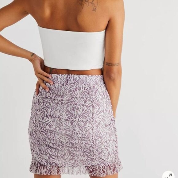 FREE PEOPLE Women's Romi Mesh Mini Skirt In Zebra Combo - Picture 3 of 4